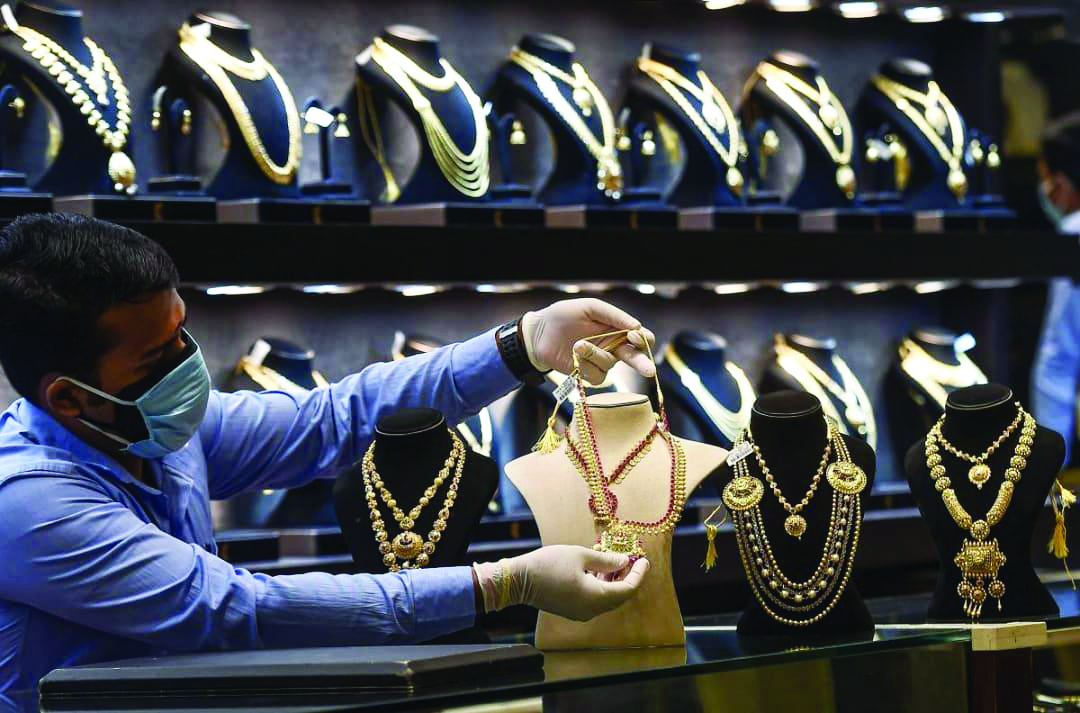 Gem and jewellery exports   grow by 2.48% in FY2022-23