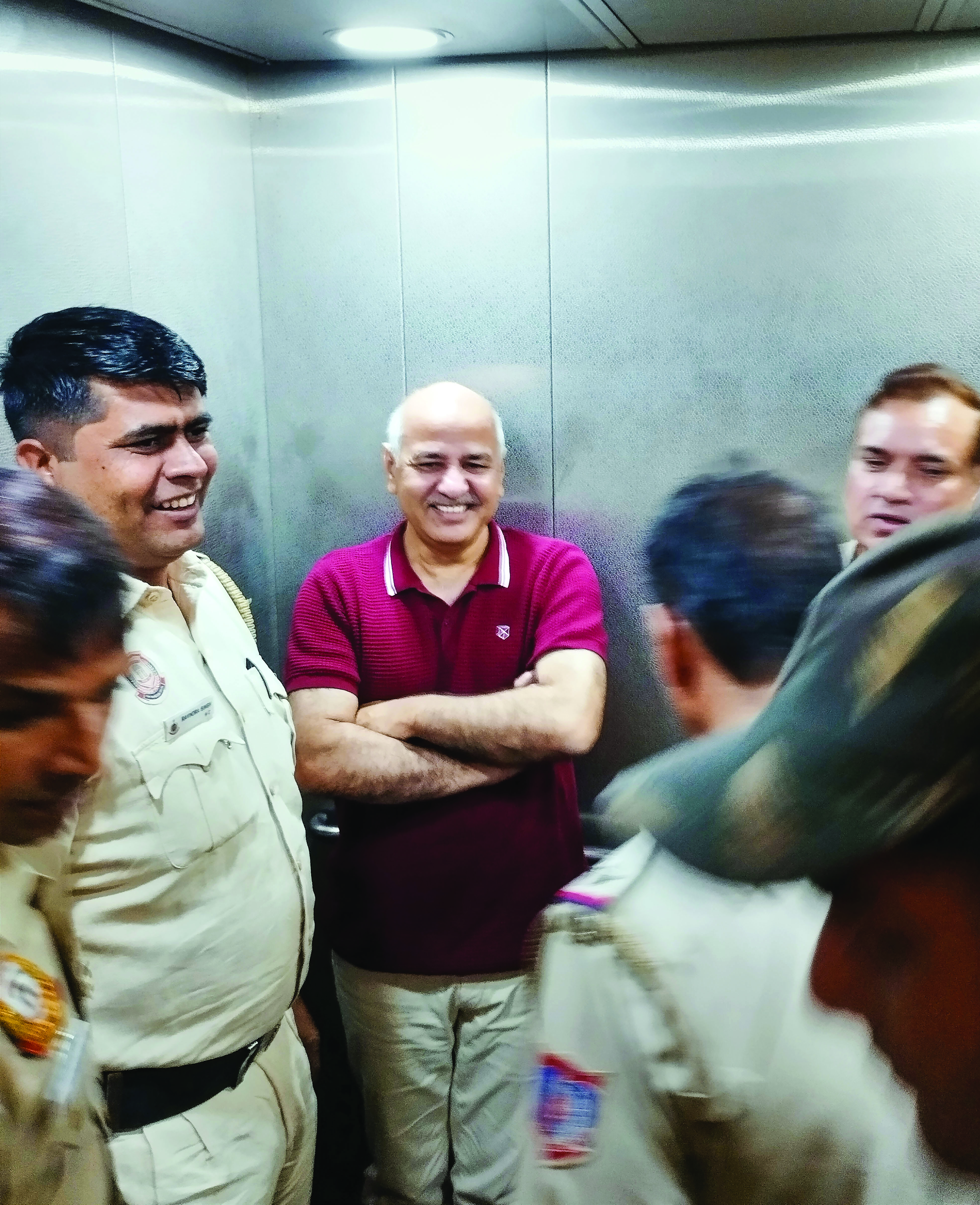 Sisodia seeks bail in HC on ground of parity & absence of money trail Sisodia seeks bail in HC on ground of parity & absence of money trail