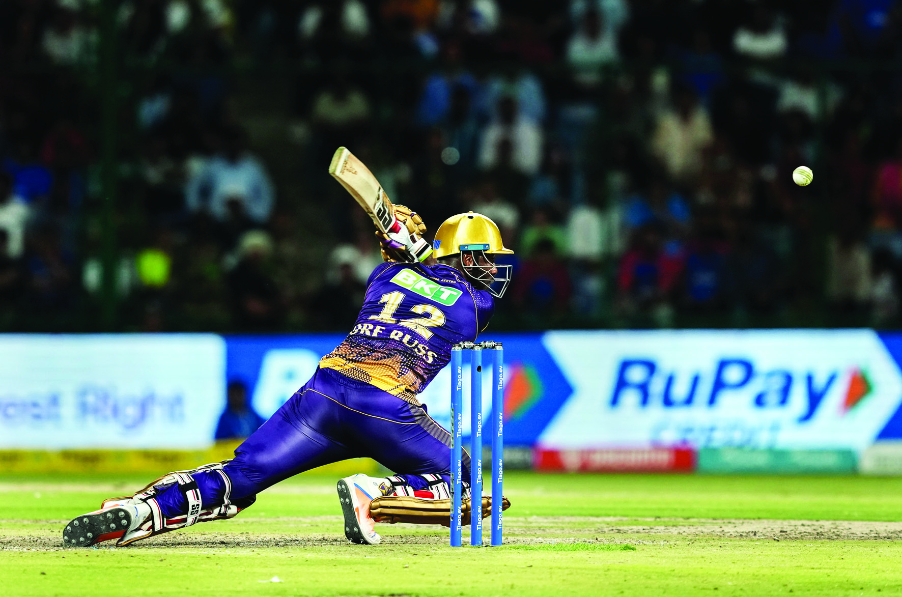 Vintage Ishant leads inspired DC bowling attack to restrict KKR to 127