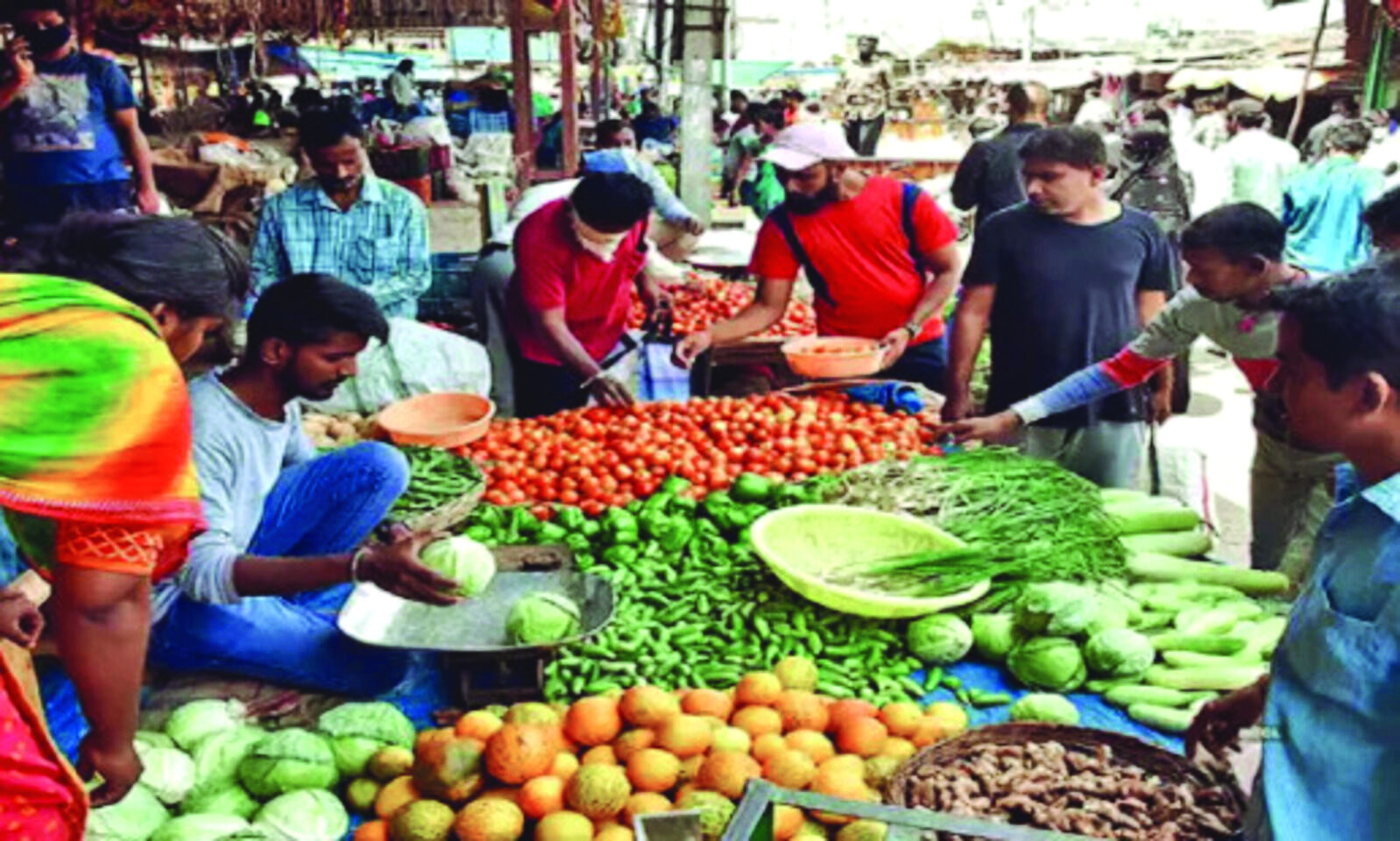 Prices of vegetables soar due to intense heat