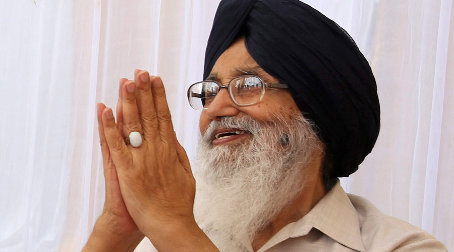 Punjab govt declares holiday on Apr 27; people queue up to pay last respects to Parkash Singh Badal