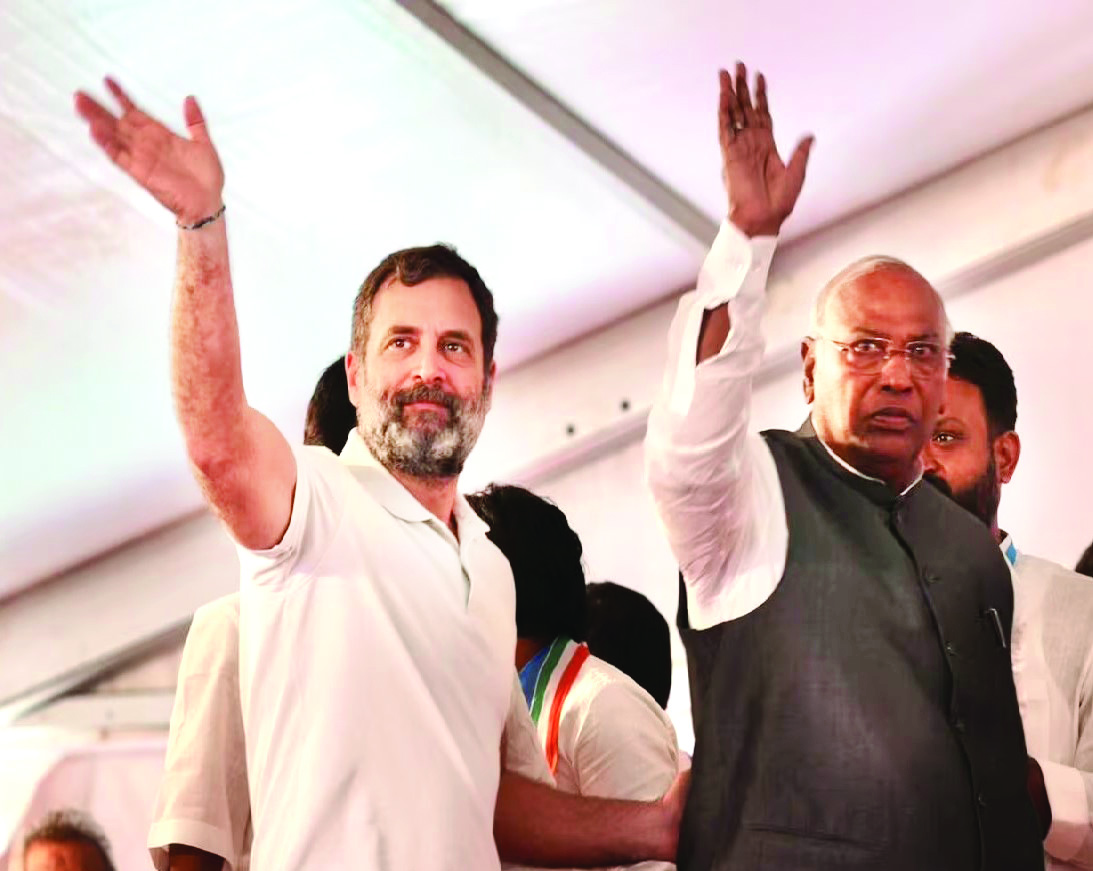 Rahul Gandhi focusing on local issues to bring mandate for Congress Rahul Gandhi focusing on local issues to bring mandate for Congress