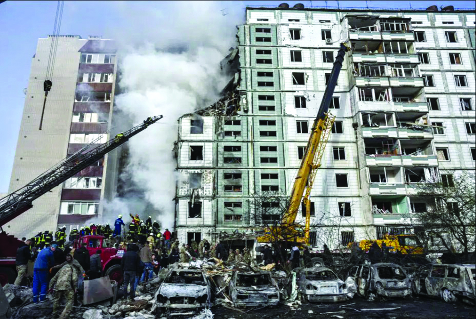 Russian missile and drone attack kills 21 people in Ukr