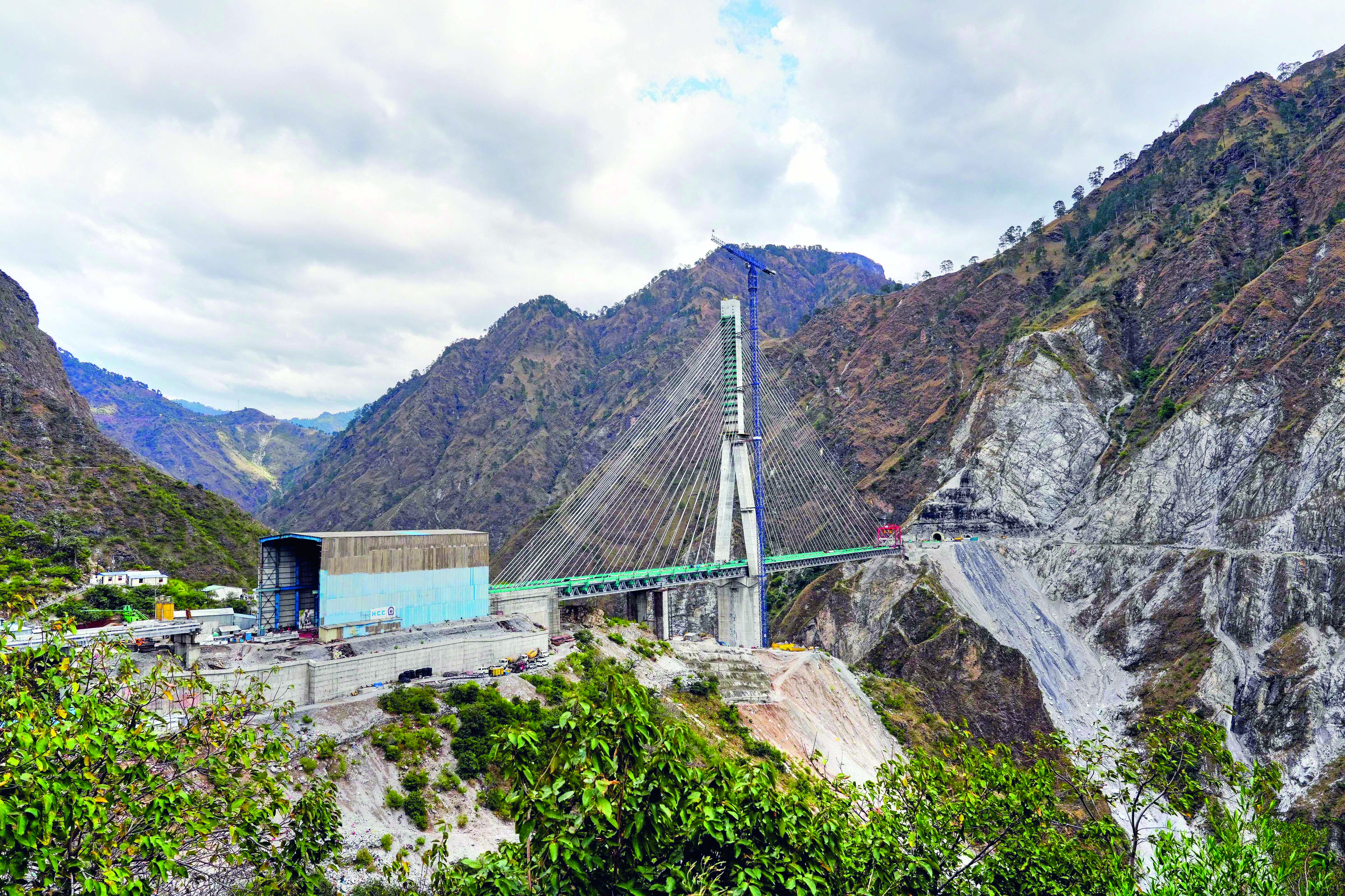 Country’s first cable-stayed rail bridge in Reasi completed Country’s first cable-stayed rail bridge in Reasi completed