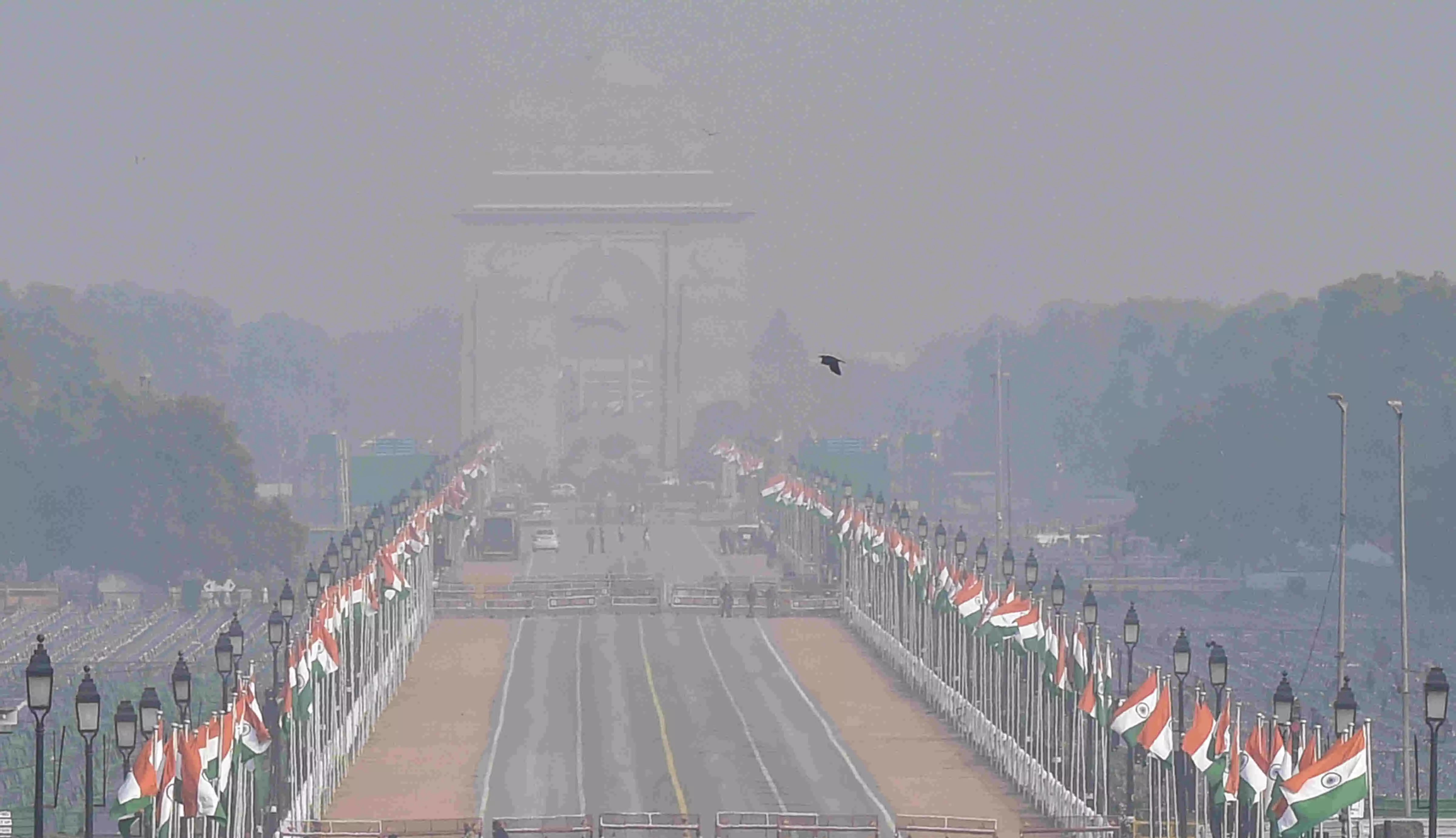 Light rain likely in Delhi, minimum temp settles at 22.8 deg C