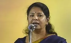 Supreme Court dismisses petition challenging Kanimozhis election from Tamil Nadus Thoothukudi constituency Supreme Court dismisses petition challenging Kanimozhis election from Tamil Nadus Thoothukudi constituency
