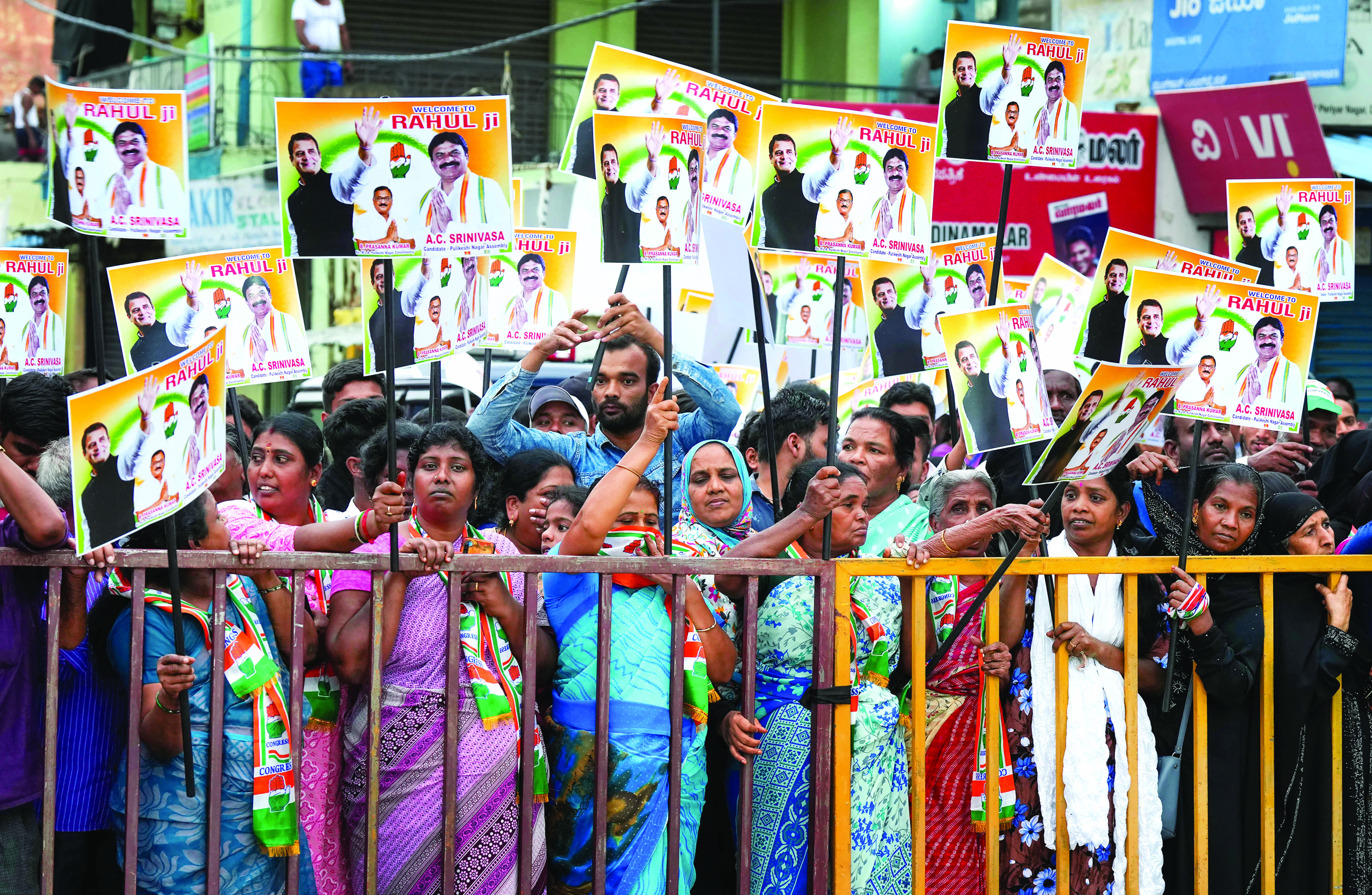 ‘No print ad without prior clearance during silence period in Karnataka’ ‘No print ad without prior clearance during silence period in Karnataka’