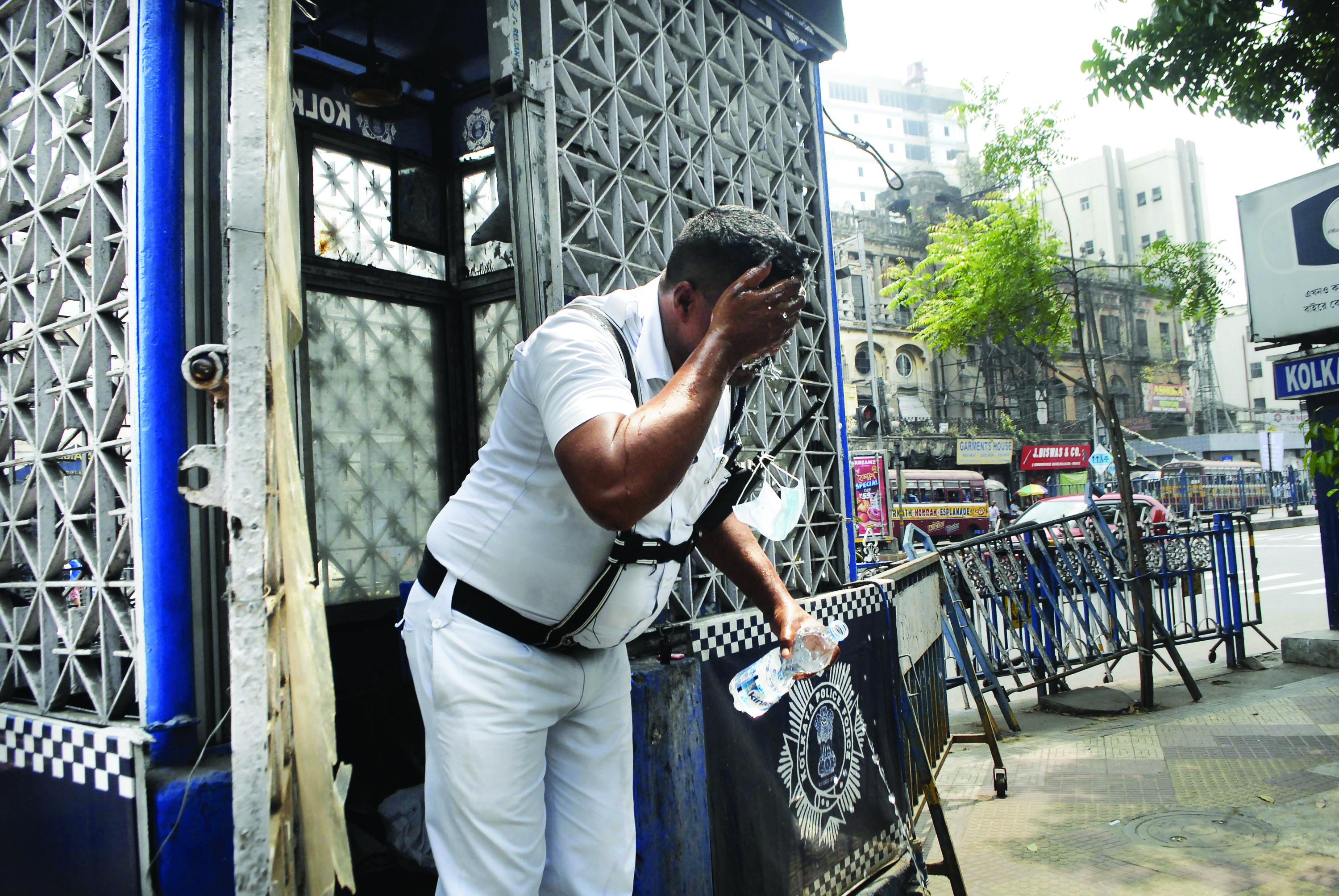 IMD issues heatwave warning till May 11