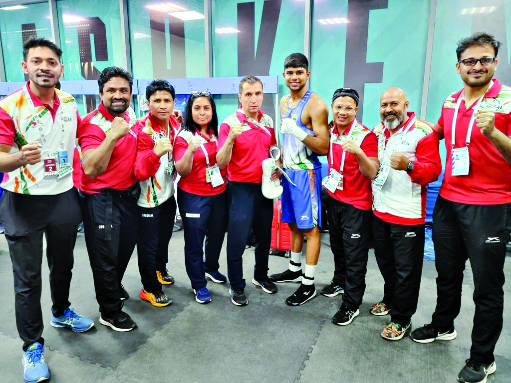 Boxing: Deepak, Nishant storm into quarter-finals