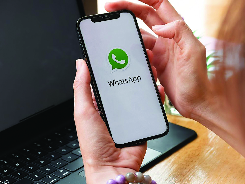 Govt to examine claim of WhatsApp accessing mic when phone not in use