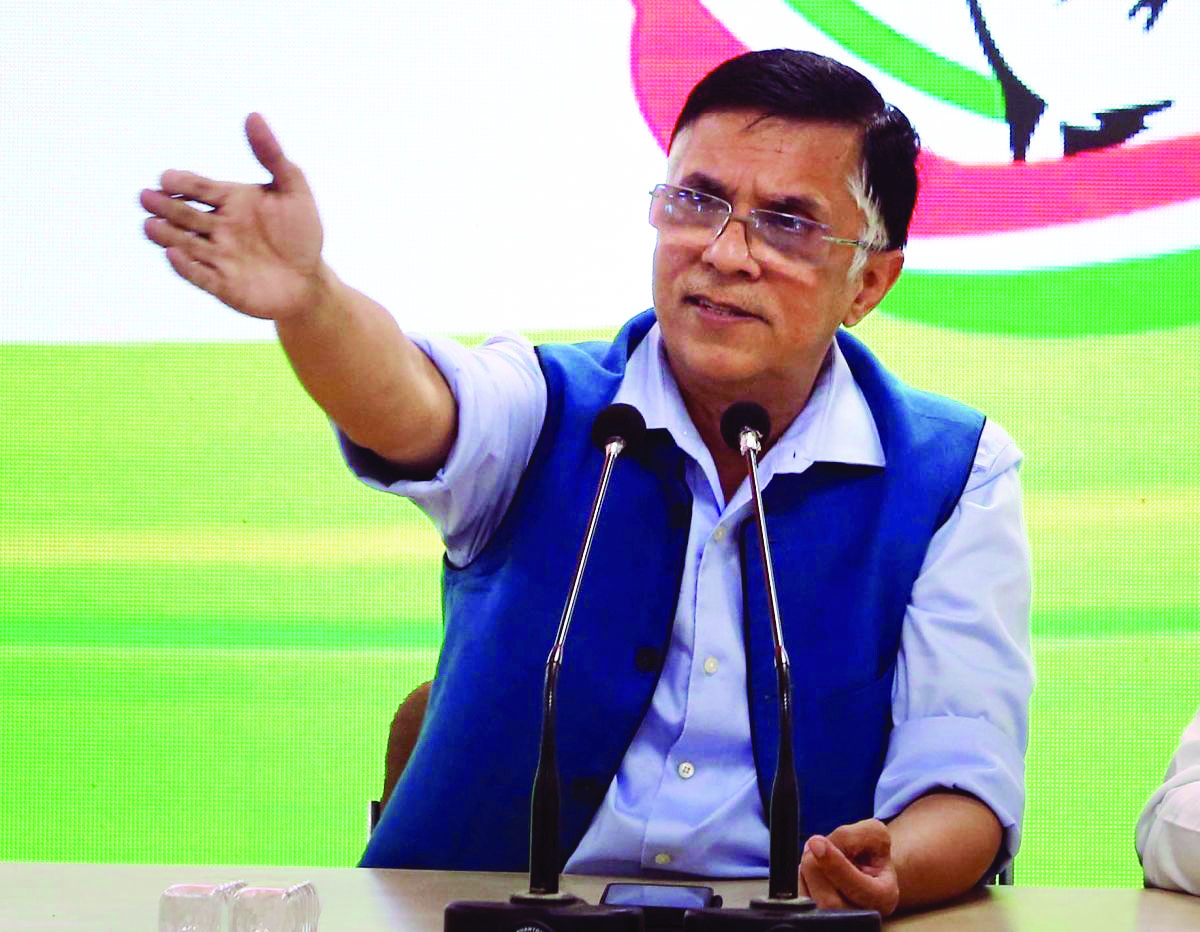 Arrested DRDO official is active RSS volunteer: Congress Arrested DRDO official is active RSS volunteer: Congress