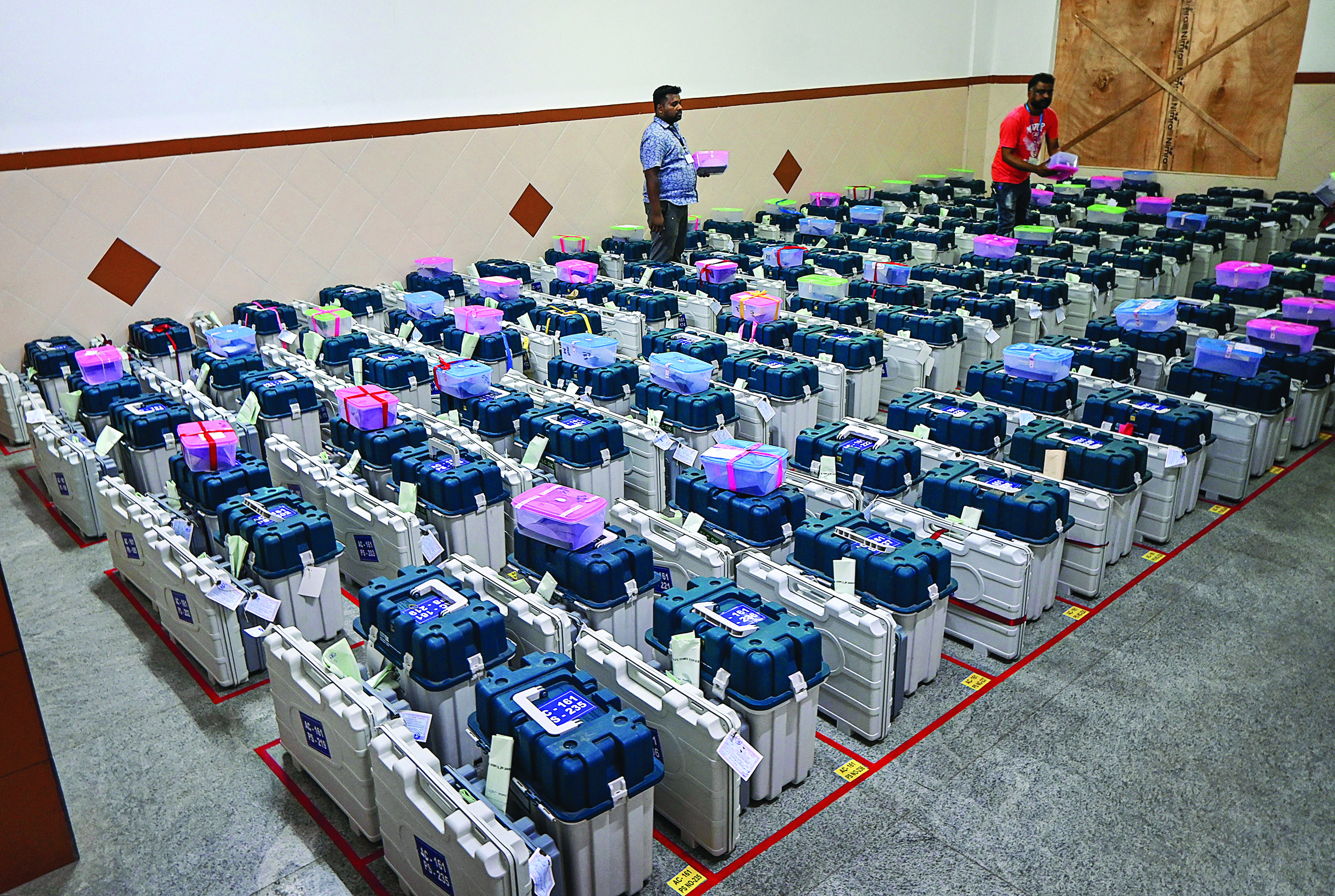 ‘No basis to Congress’ claim that EVMs used in K’taka were previously deployed in South Africa’