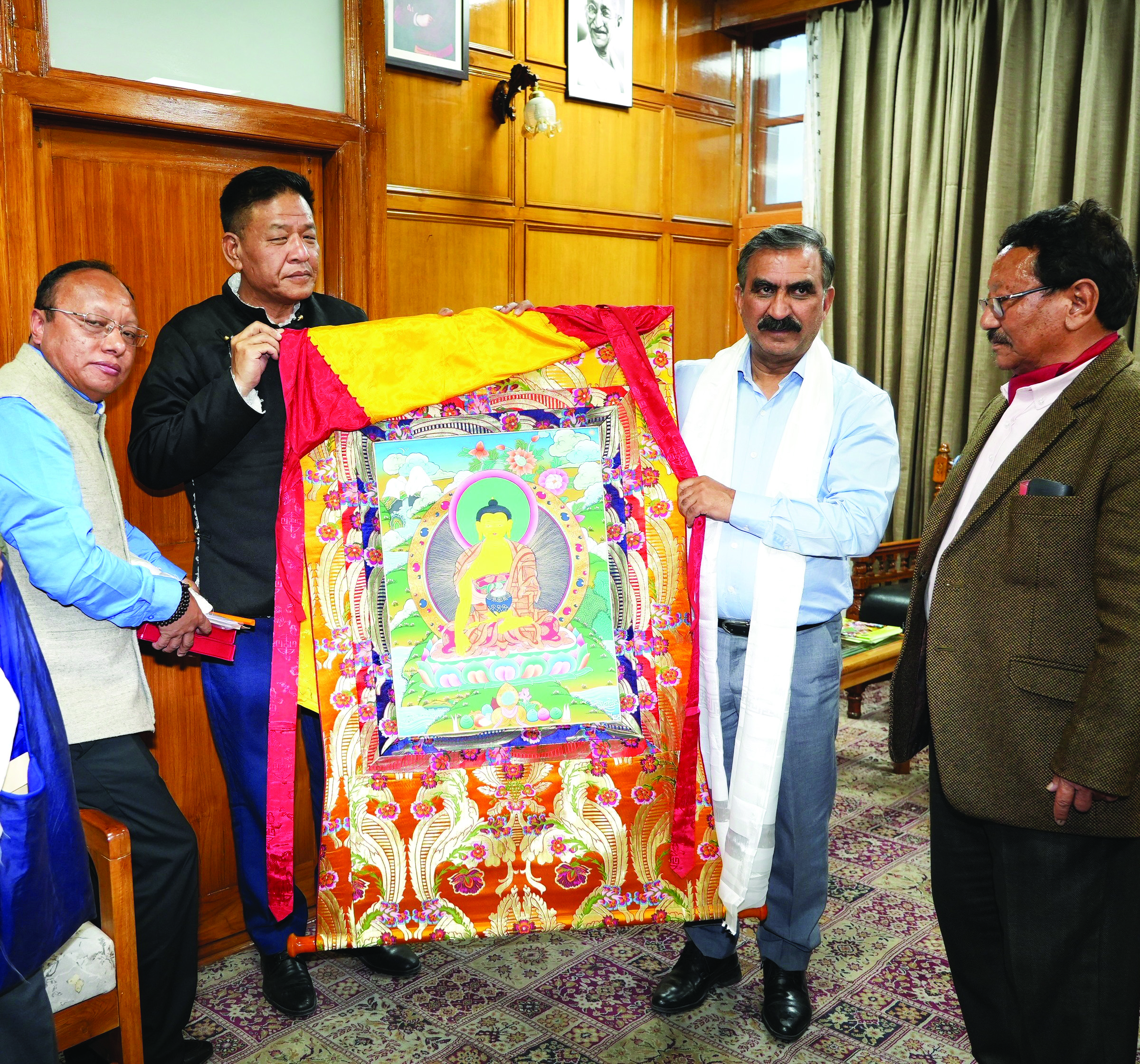 Sukhu returns to Shimla amidst speculations to replace PCC prez; Mayor & Dy-Mayor election