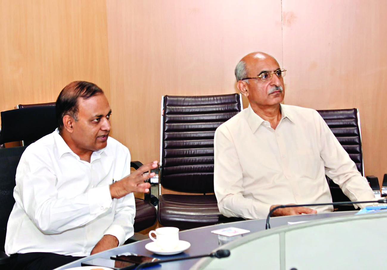 Delhi Jal Board V-C Somnath Bharti launches ‘Contamination Free Drive’ Delhi Jal Board V-C Somnath Bharti launches ‘Contamination Free Drive’