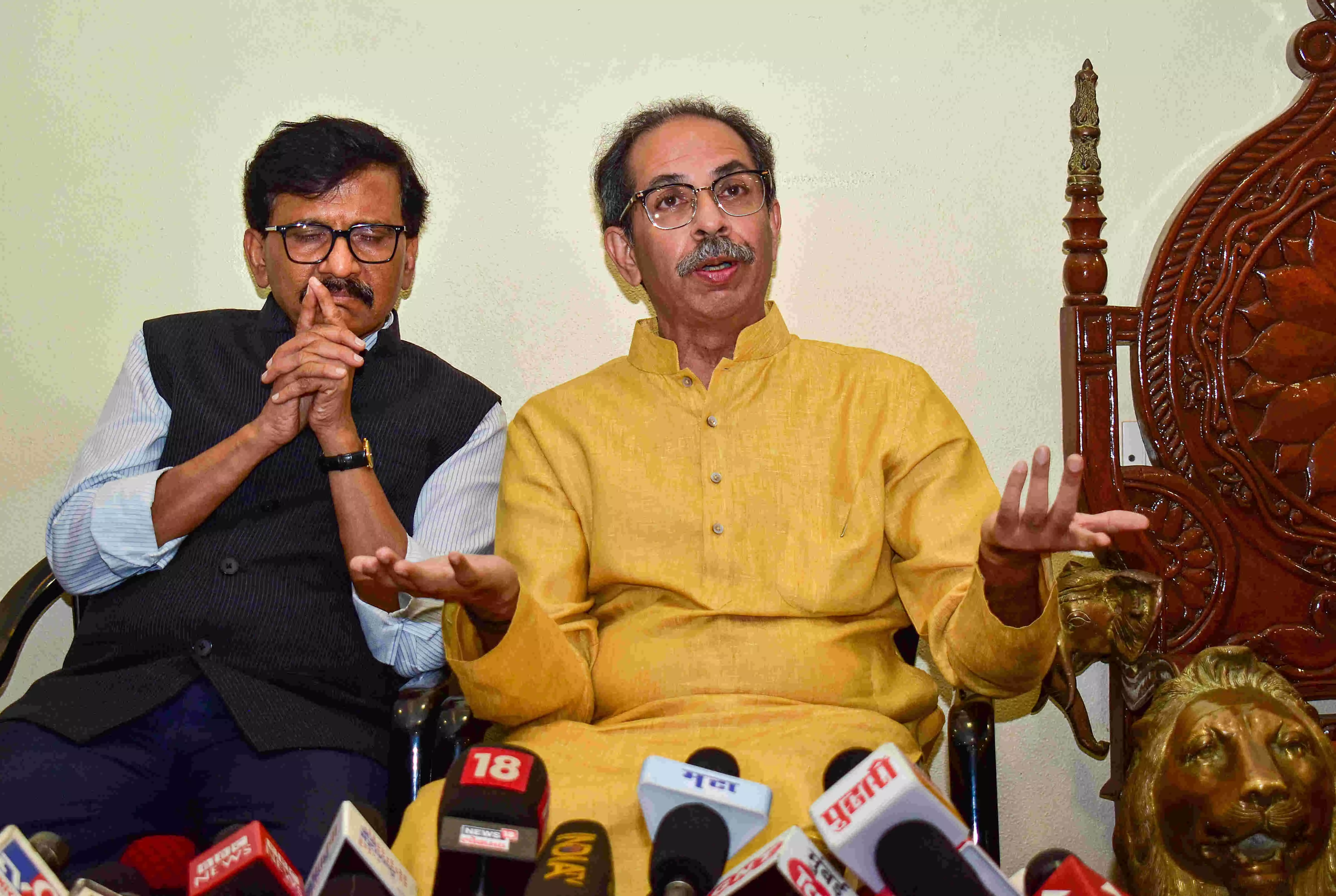 Maharashtra Politics: Uddhav Thackeray demands Speakers decision on disqualification of 16 MLAs