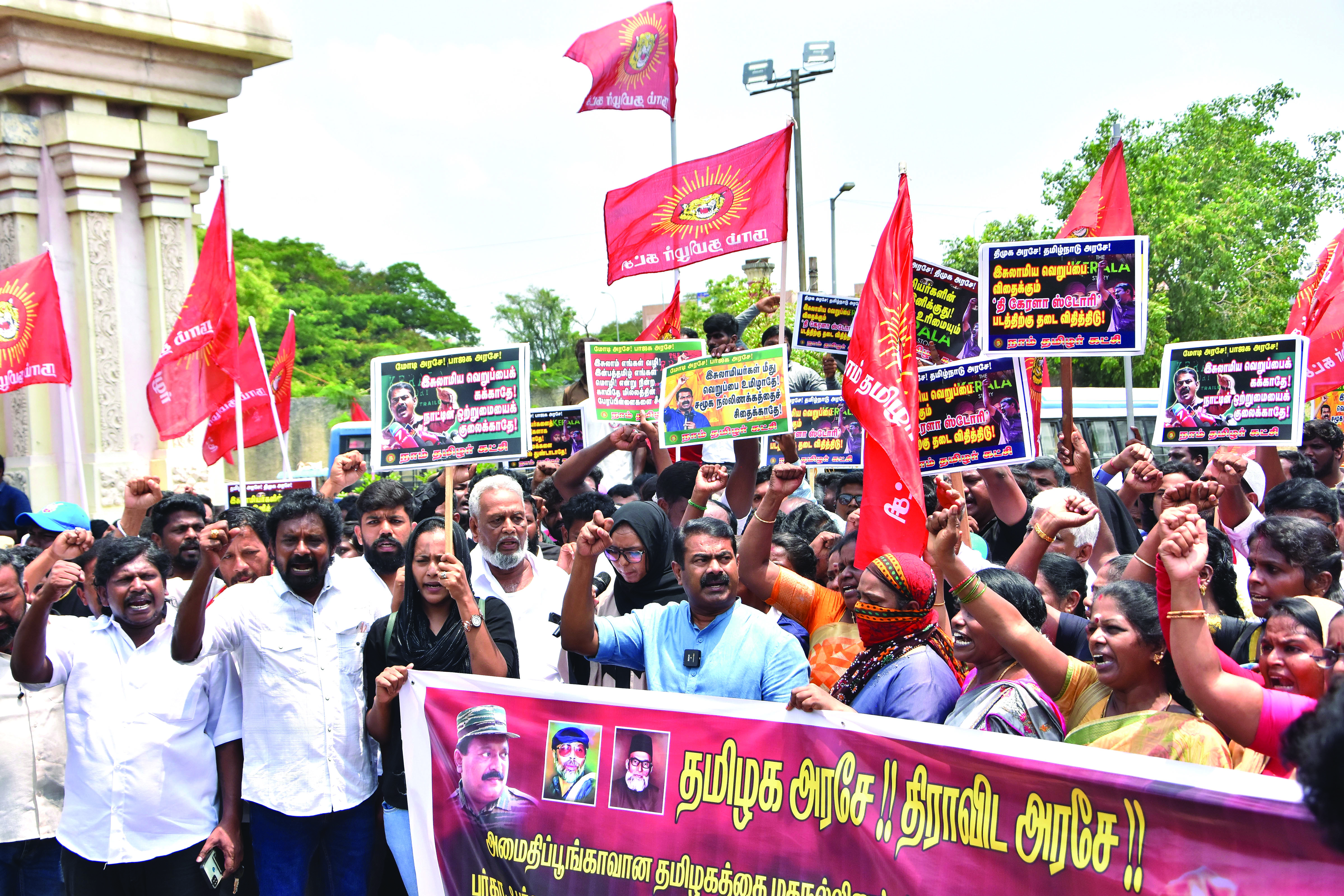 Non-screening of ‘The Kerala Story’: SC seeks response of TN and Bengal govts Non-screening of ‘The Kerala Story’: SC seeks response of TN and Bengal govts