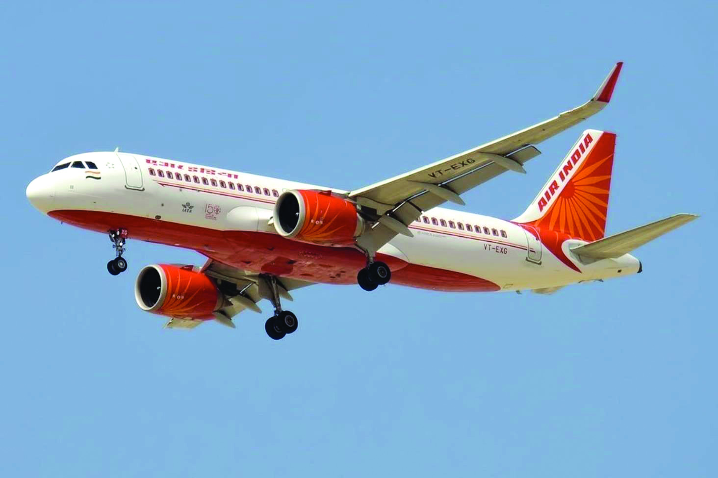 DGCA slaps Rs 30L fine on Air India, suspends pilot’s licence for 3 mnths DGCA slaps Rs 30L fine on Air India, suspends pilot’s licence for 3 mnths