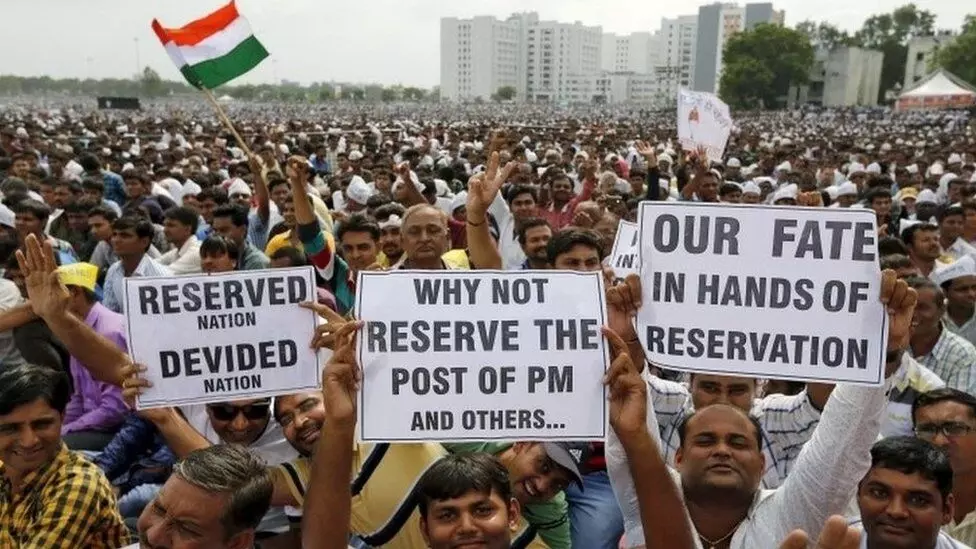 No reservation please! No reservation please!