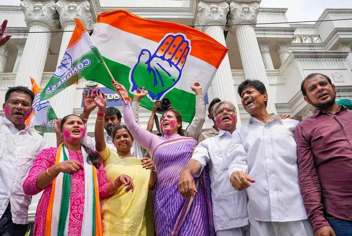 Congress gains majority, set to form government in Karnataka