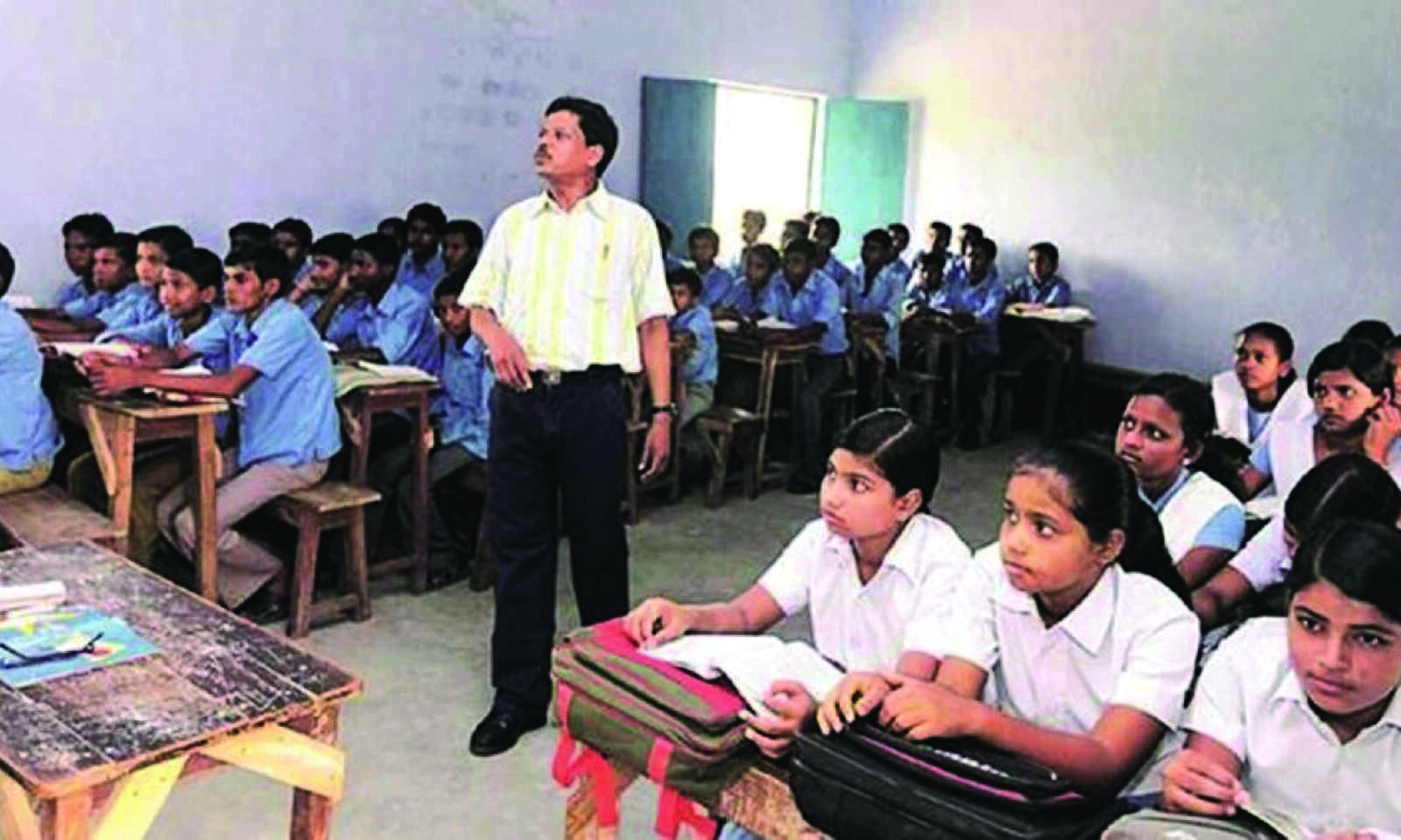 Primary teachers to protest against cancellation of jobs by High Court