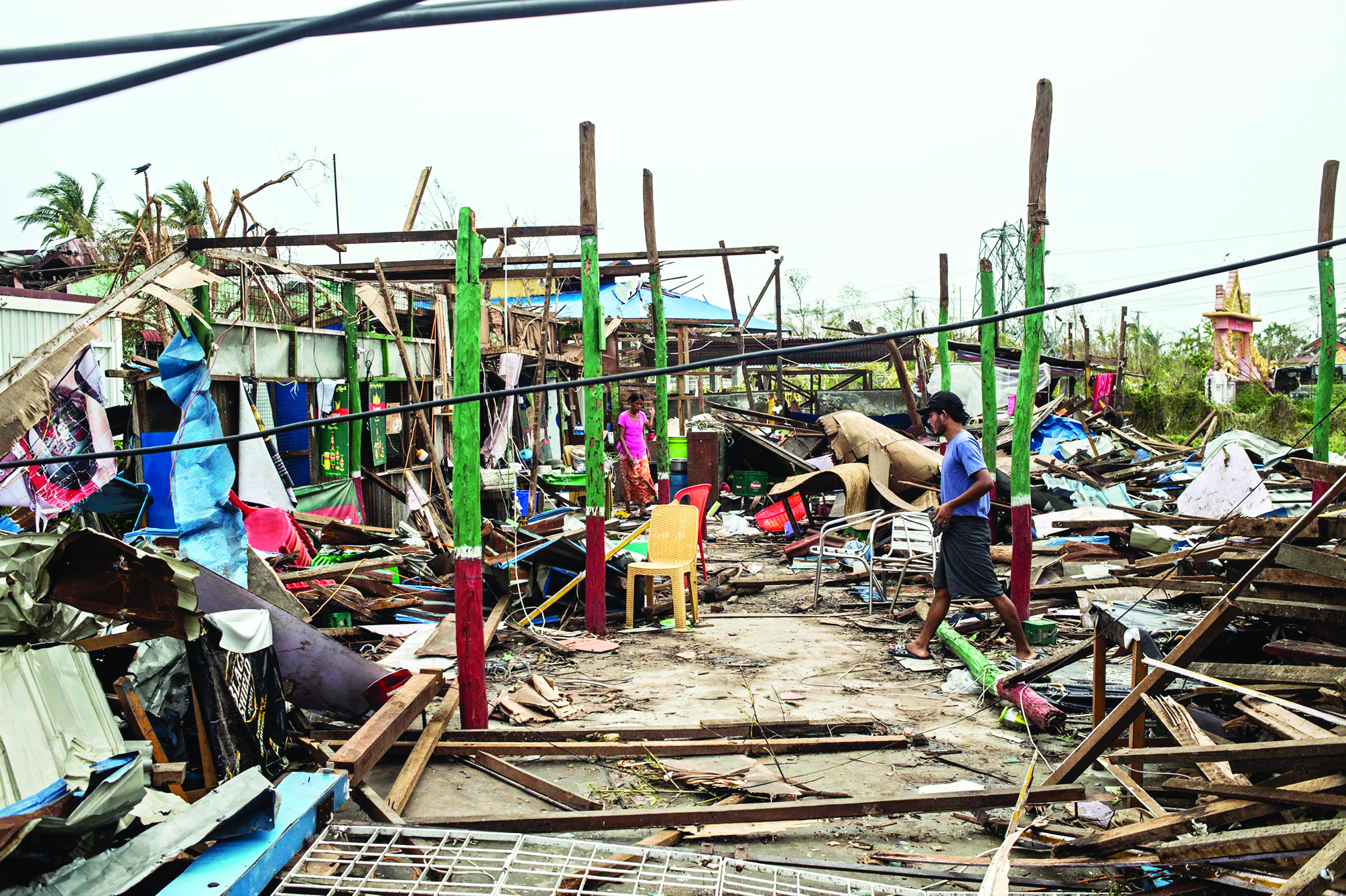 Myanmar, Bangladesh begin cleaning up, counting casualties