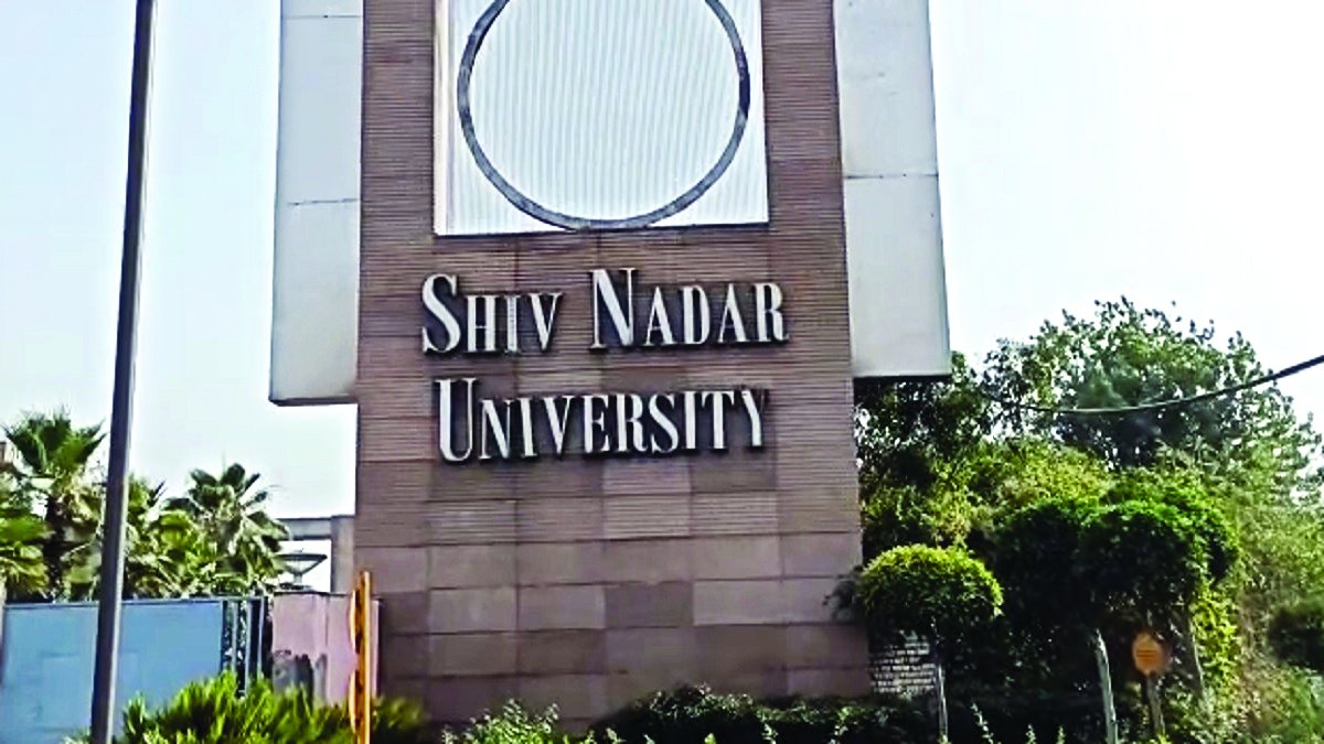 Gr Noida: Student   shoots friend dead   at varsity, kills self