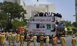 Perfect pandemonium!