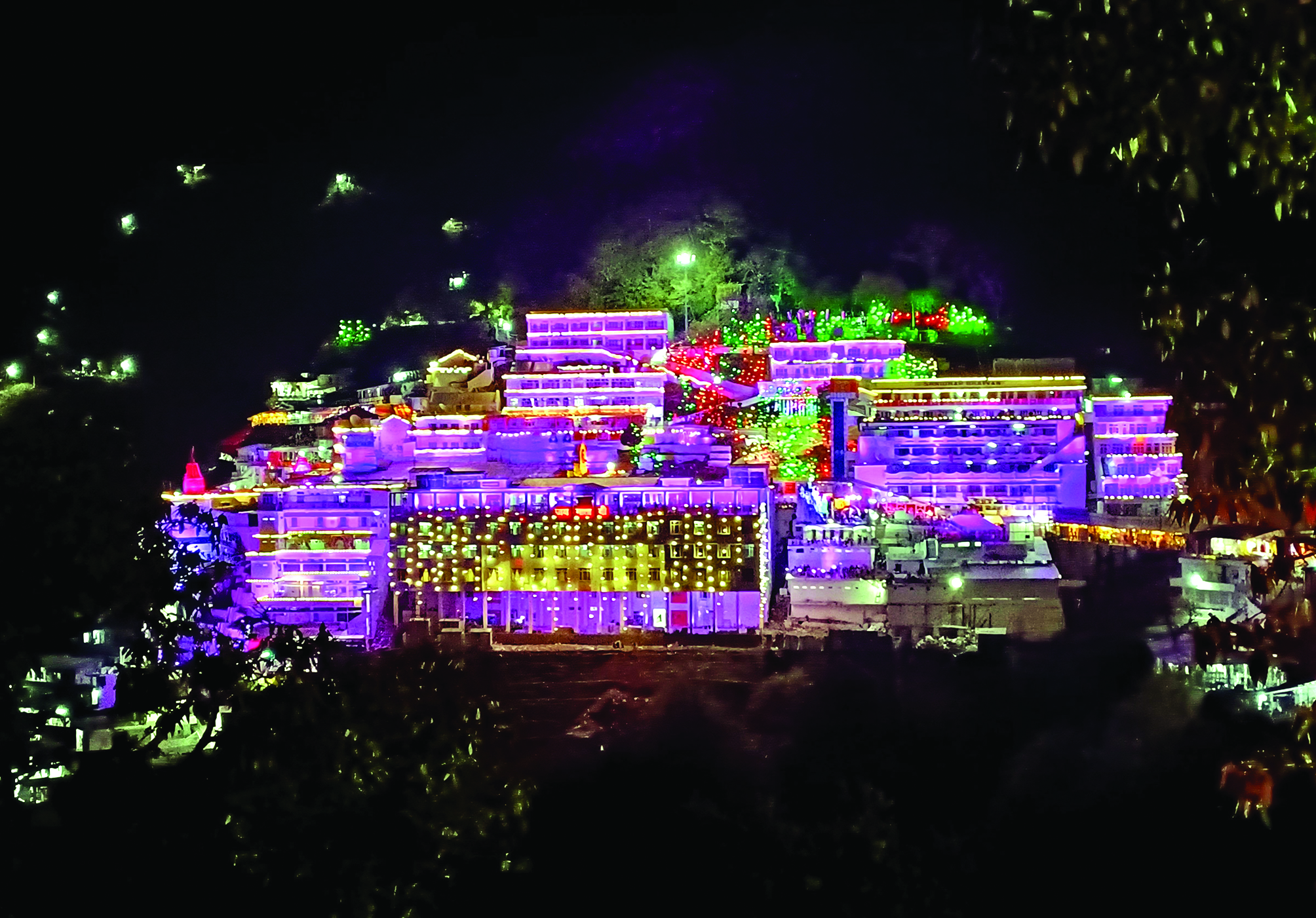 Vaishno Devi shrine gears up for heavy pilgrim influx during summer holidays Vaishno Devi shrine gears up for heavy pilgrim influx during summer holidays