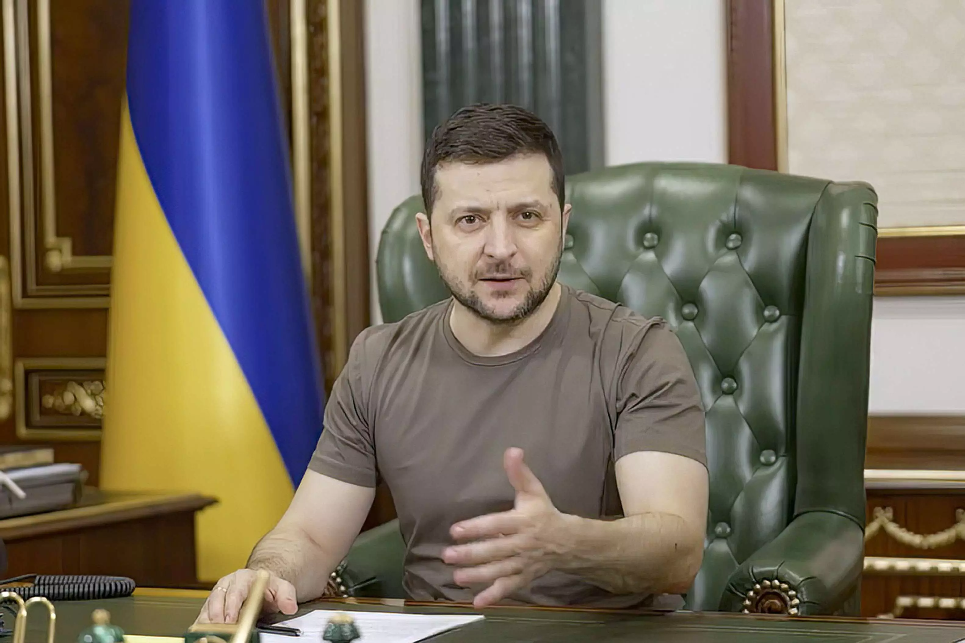 Zelenskyy: Bakhmut is only in our hearts after Ukraine loses control of destroyed city to Russia