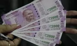 RBI urges banks to provide shade and water to those exchanging or depositing Rs 2,000 notes