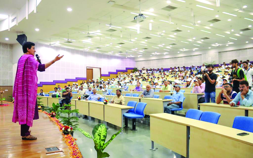 Delhi govt to organise 7th spl summer camp for its school students Delhi govt to organise 7th spl summer camp for its school students