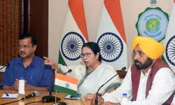 Arvind Kejriwal Kejriwal, Bhagwant Mann gears up to meet Uddhav Thackeray in Mumbai Arvind Kejriwal Kejriwal, Bhagwant Mann gears up to meet Uddhav Thackeray in Mumbai