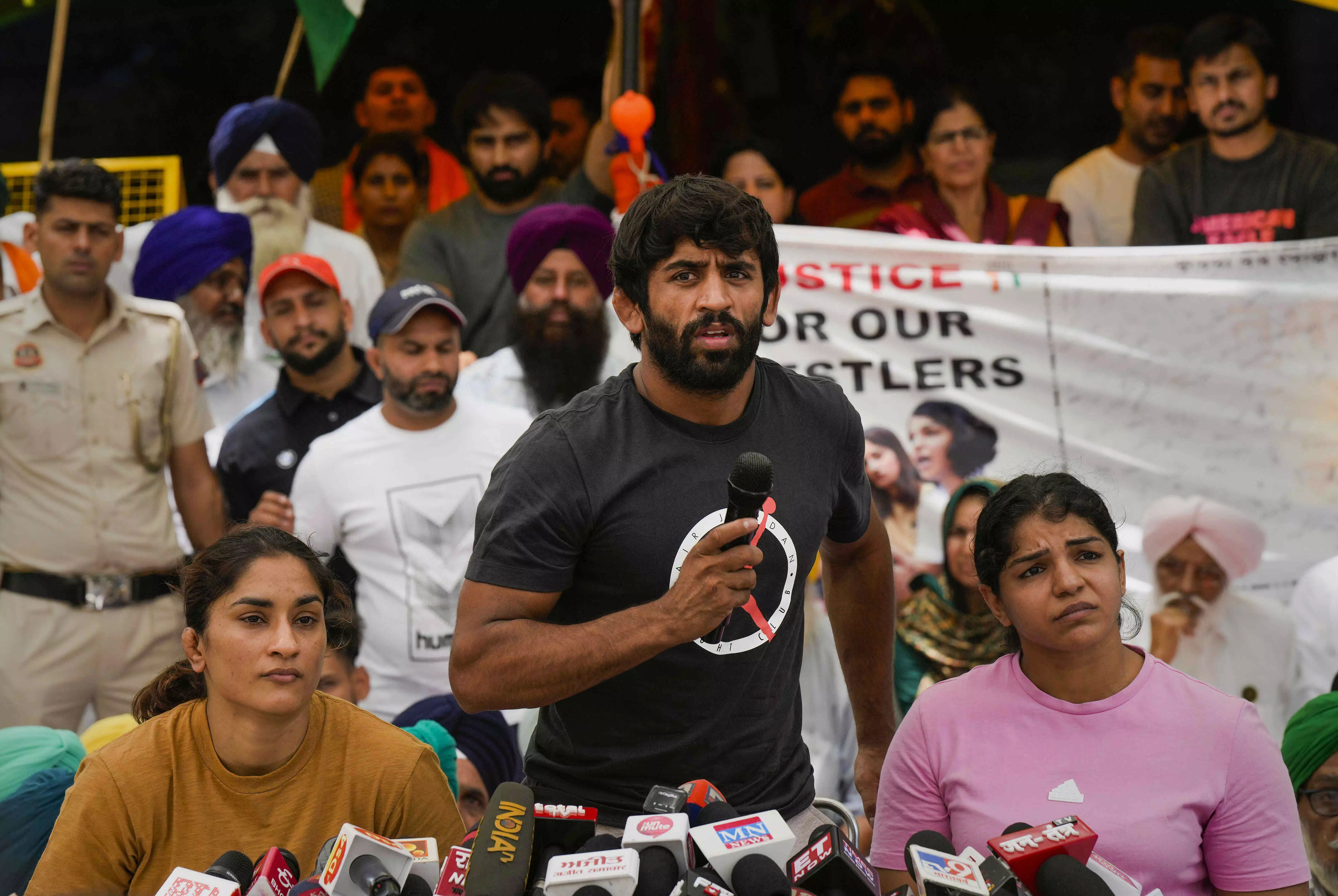 Protesting wrestlers on Haryana, Punjab tour to garner support for May 28 Mahapanchayat