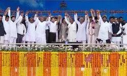 24 legislators in Karnataka to take oath as ministers today