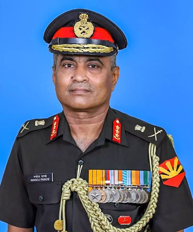 Army chief arrives in Manipur on two-day visit Army chief arrives in Manipur on two-day visit