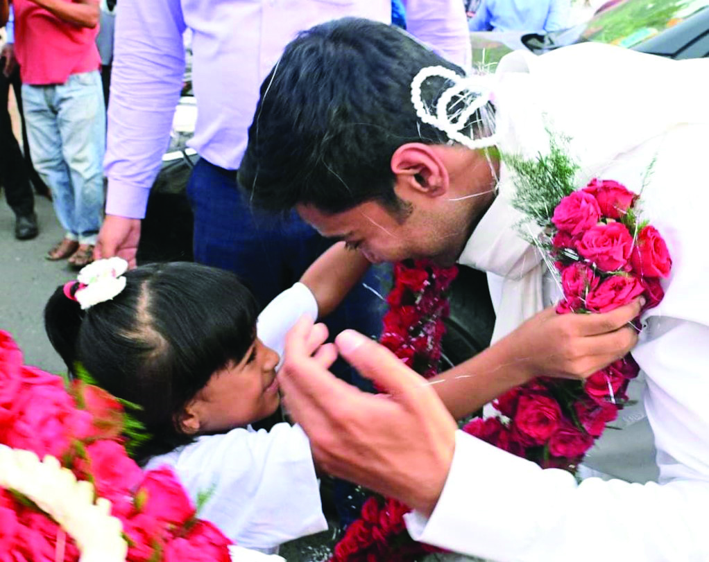 Abhishek leads road shows in E Midnapore
