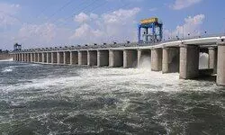Waters continue to swell as flooded southern Ukraine copes with day after dam breach Waters continue to swell as flooded southern Ukraine copes with day after dam breach