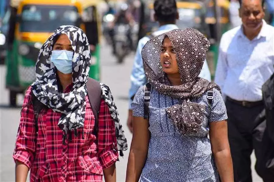 Temperatures set to rise in Delhi, but heatwave unlikely for 4-5 days New Delhi: IMD