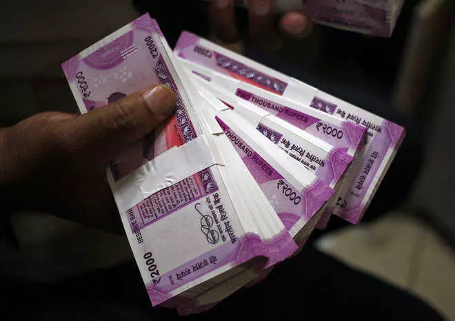 Supreme Court seeks report from registry on urgent listing of plea challenging RBI decision on Rs 2,000 note exchange