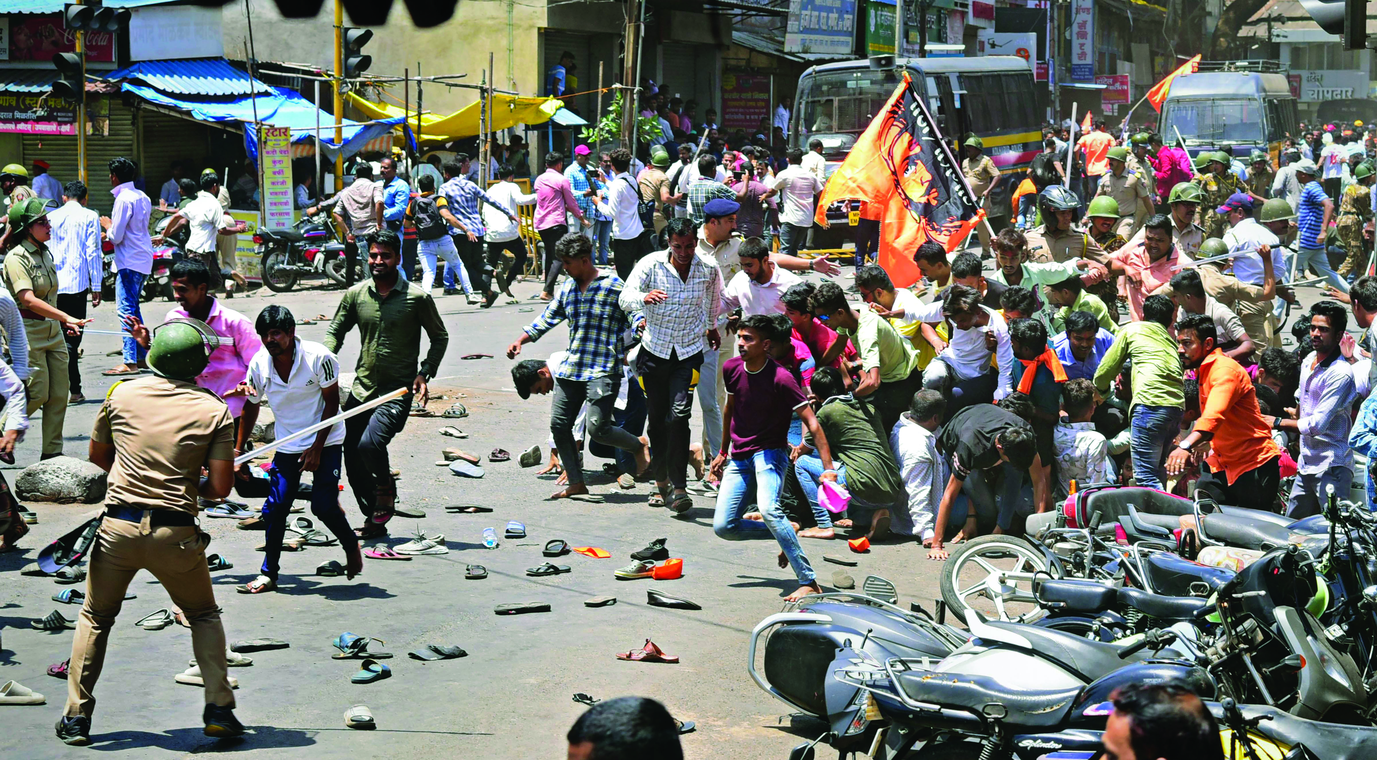 Violence in Kolhapur; Internet shut Violence in Kolhapur; Internet shut