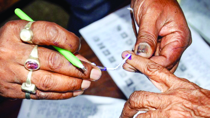 State election body holds meetings with District Magistrates, police