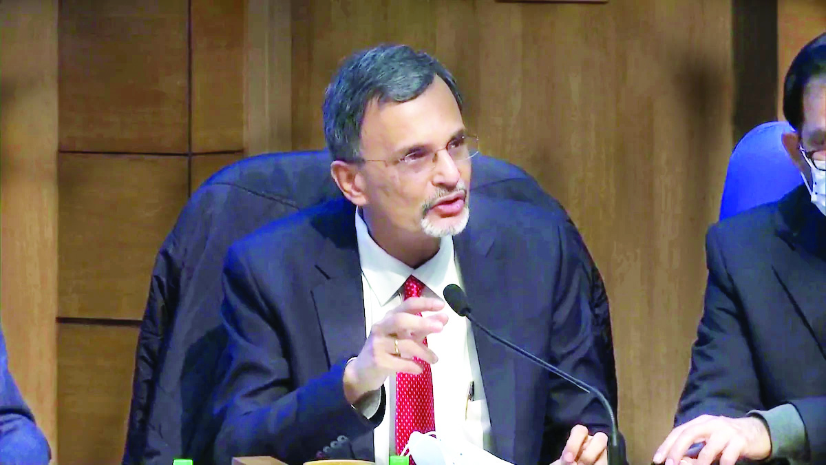 Nageswaran against concept of Universal Social Security in India