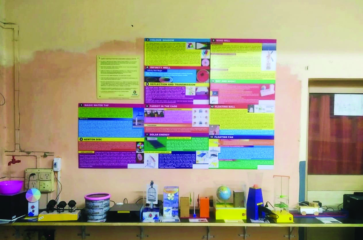 City school sets up Mini Science Centre City school sets up Mini Science Centre