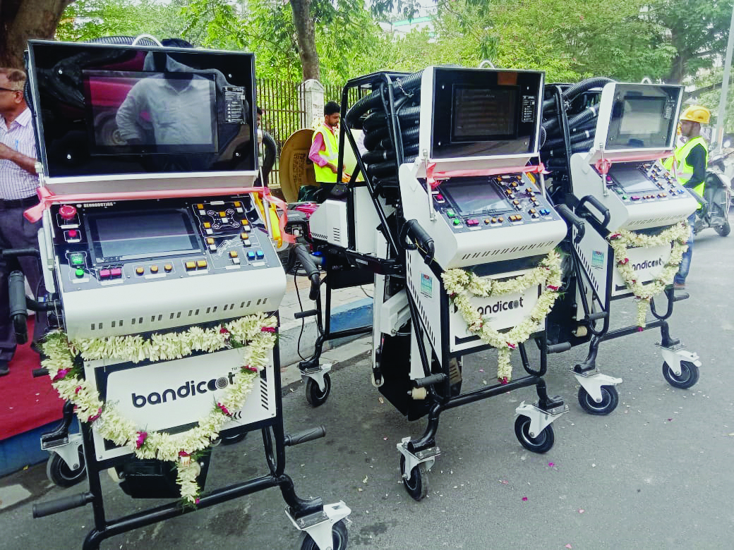 Robots to clean manholes in New Town