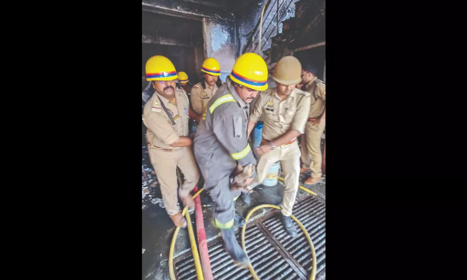 Ghaziabad: Fire in multi-storey building kills two; nine rescued