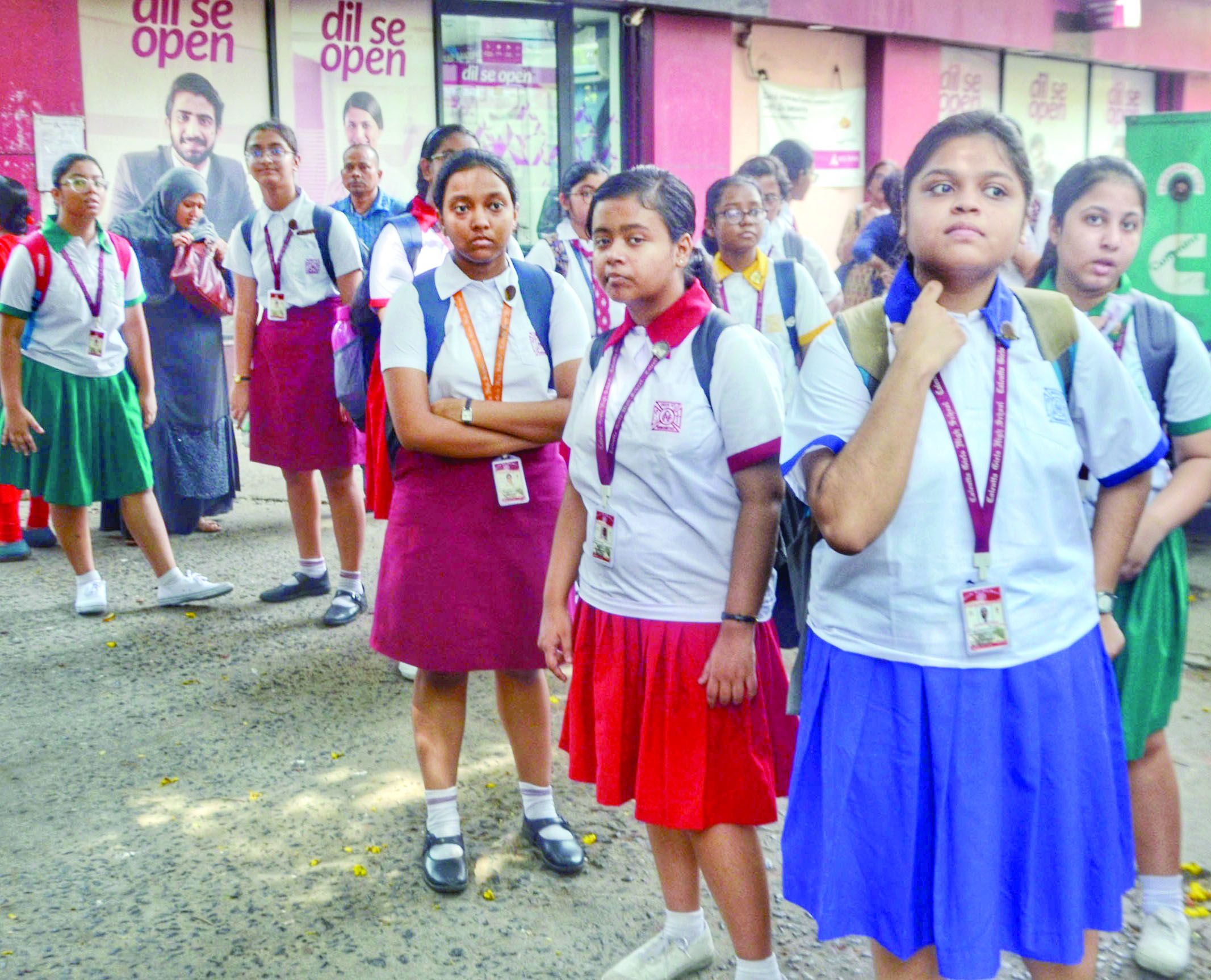 Classes resume amid heat, students in most city schools asked to avoid playgrounds