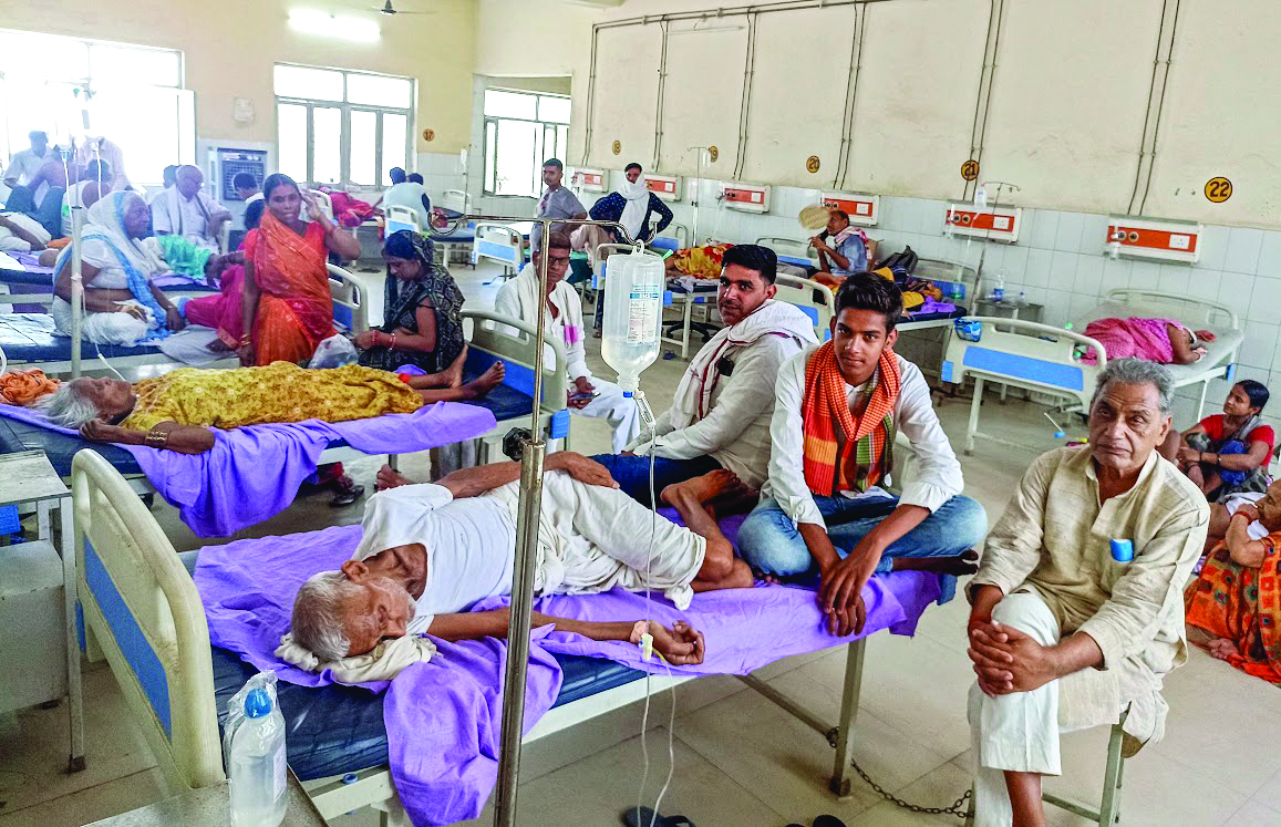 UP: 54 patients die at Ballia district  hospital in 72 hours, CMS removed