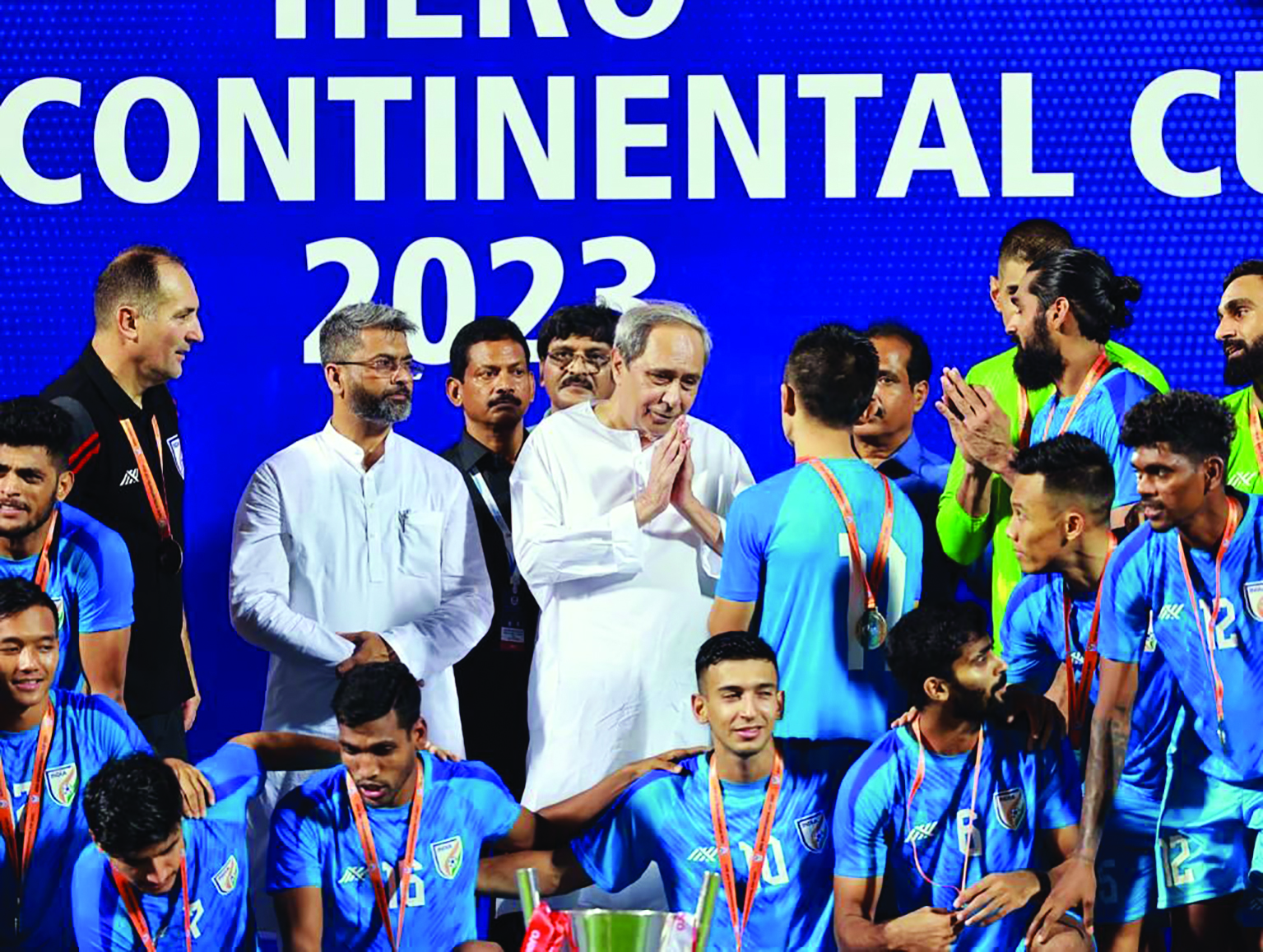 Odisha CM to give ₹1 crore  to football team for victory