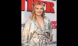 Kim Cattrall returns as Carrie Bradshaw in And Just Like That...