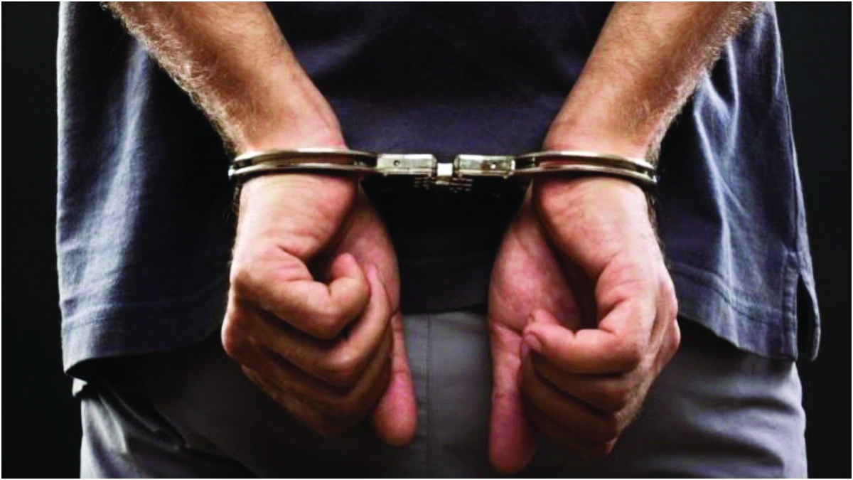 ‘Two arrested at Delhi Airport for smuggling gold worth Rs 58 lakh’ ‘Two arrested at Delhi Airport for smuggling gold worth Rs 58 lakh’